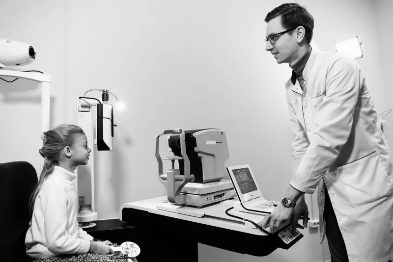 Before You Go Under the Laser: A Candid Guide to LASIK Candidacy, Risks, and Alternatives